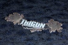 「ARTFX J ヴァッシュ・ザ・スタンピード‐The Gunman in Black‐」に付属するプレート。(c)内藤泰弘・少年画報社／トライガン製作委員会