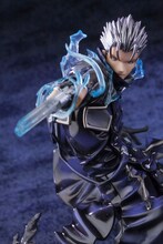 「ARTFX J ヴァッシュ・ザ・スタンピード‐The Gunman in Black‐」(c)内藤泰弘・少年画報社／トライガン製作委員会