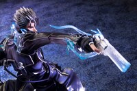 「ARTFX J ヴァッシュ・ザ・スタンピード‐The Gunman in Black‐」(c)内藤泰弘・少年画報社／トライガン製作委員会