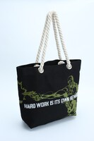 「労働は尊いぜ（Hard work is its own reward）」というダッチの名ゼリフをあしらった「ダッチマリントートバッグ」。