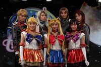 「美少女戦士セーラームーン -La Reconquista-」のキャストたち。