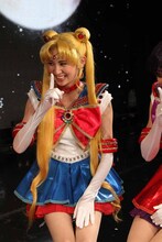 会見後、コミックナタリーの取材に応じたセーラームーン役の大久保聡美。