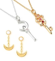 作中の人気アイテムが、大人の女性向けのアクセサリーとなって登場した。(c)武内直子・PNP・東映アニメーション (c)Naoko Takeuchi