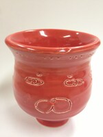 大坪由佳が製作した壺。