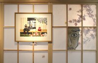 会場のあちこちに妖が潜んでいる。