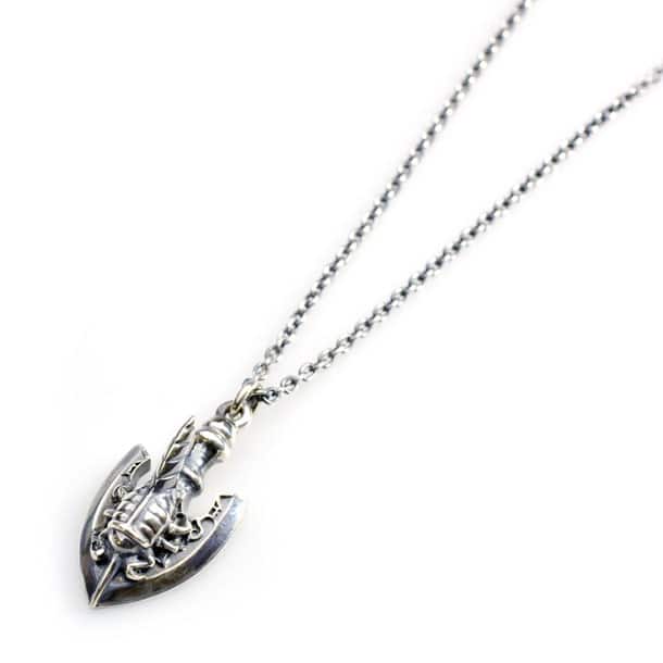 ジョジョ 第5部 レクイエム仕様の矢型ネックレス発売 コミックナタリー