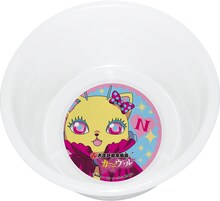 プラスチック桶【ニャンペローナ】（1000円） (c)御巫桃也/一迅社・カーニヴァル製作委員会