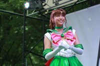 セーラージュピター役の高橋ユウ。