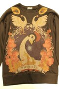 火の鳥がデザインされたスウェット