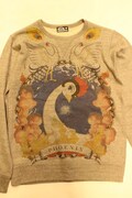 火の鳥がデザインされたスウェット