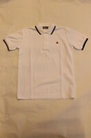 火の鳥のワンポイントがあしらわれたポロシャツ