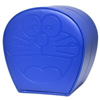 ドラえもんの顔をかたどったケース。（c）Fujiko-Pro,Shogakukan,TV-Asahi,Shin-ei,and ADK