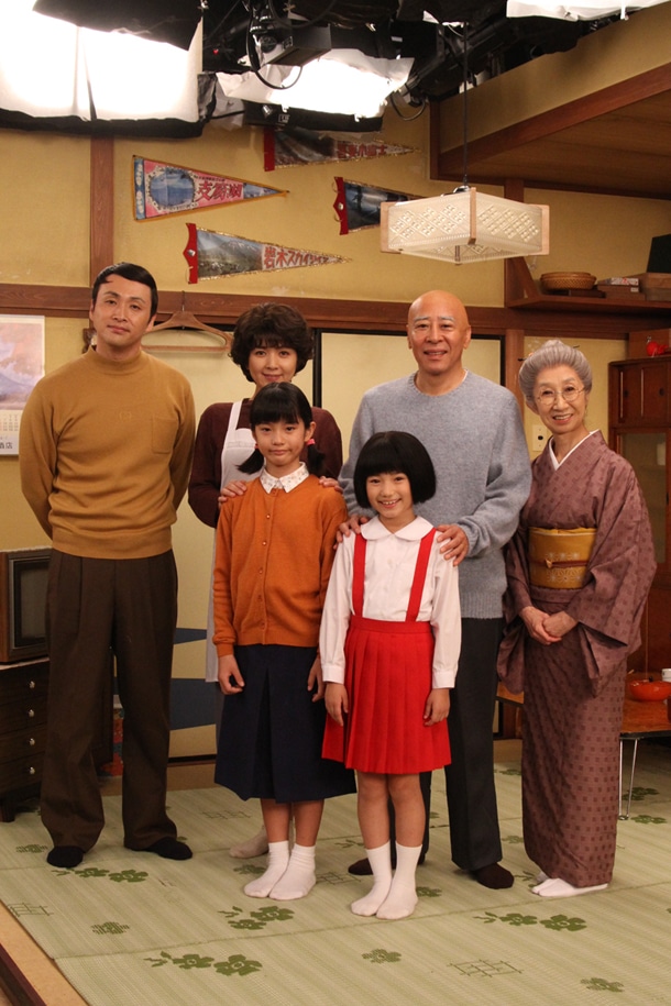 さくら家の集合写真。