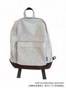 「ナンバードットリュック」(Beige)。価格は5995円。 背番号のドット柄プリントリュック。