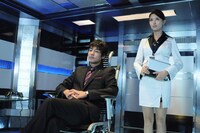 ドラマ「東京トイボックス」の場面写真より、ソリダスワークス陣。