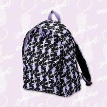 「美少女戦士セーラームーン」デイパック（ルナ柄）。価格は4410円。(c)Naoko Takeuchi (c)武内直子・PNP・東映アニメーション