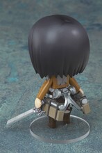 「ねんどろいど ミカサ・アッカーマン」の後面。(c)諫山創・講談社／「進撃の巨人」製作委員会