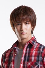 弟・宮本明を演じる白石隼也。(c)松本光司・講談社／2013「彼岸島」製作委員会・MBS