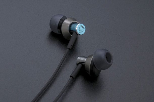 エヴァ オーテクのイヤホン 鷺巣詩郎の未発表音源付き コミックナタリー