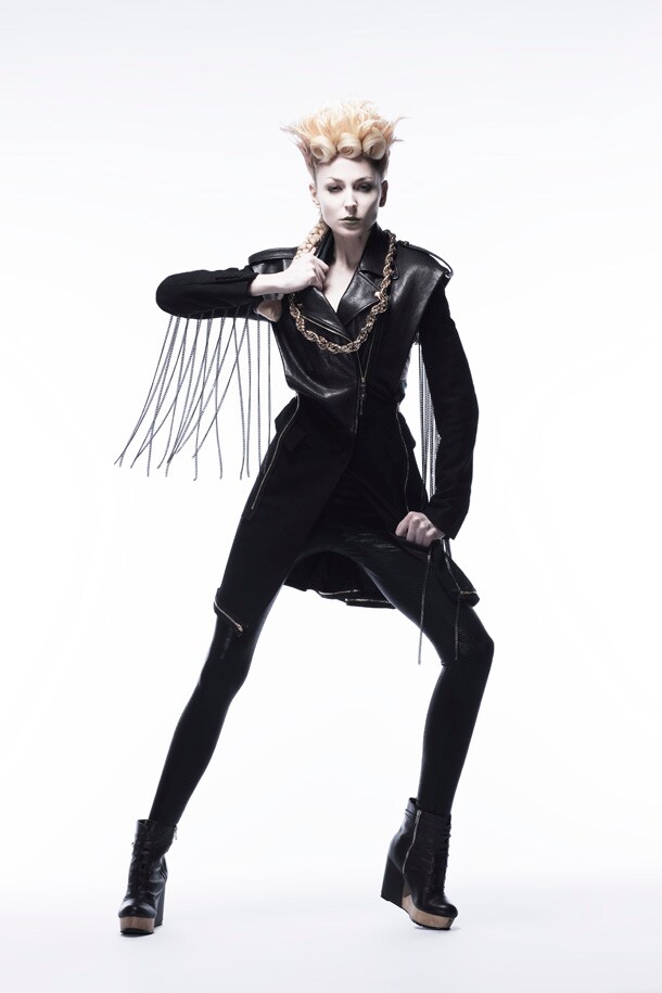 ジョルノ・ジョバァーナ (c)LUCKY LAND COMMUNICATIONS/集英社