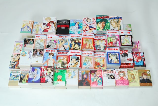 抽選で1名に当たる285冊セット。