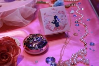 「シャイニングムーンパウダー」