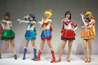 ミュージカル「美少女戦士セーラームーン-La Reconquista-」のキャストも登場し、劇中歌を披露した。