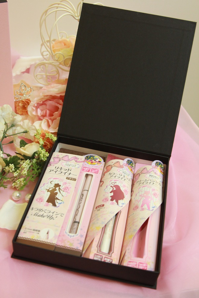 「スターパワープリズムアイライナー限定ボックスセット」(c)武内直子・PNP・東映アニメーション (c)Naoko Takeuchi