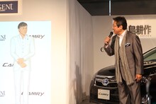 生みの親である弘兼憲史と初めて言葉を交わす島耕作。