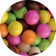 チョコレート菓子のイメージ。(c)諫山創・講談社／「進撃の巨人」製作委員会