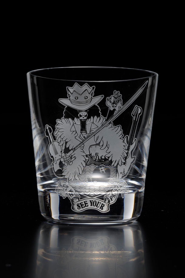 「Heraldic Brook ~Heraldic series~」ブルックのタンブラーグラス。(c)尾田栄一郎/集英社・フジテレビ・東映アニメーション