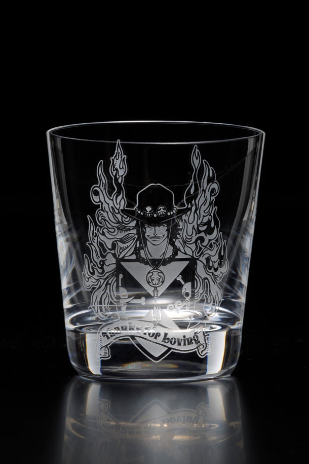 「Heraldic Ace ~Heraldic series~」ポートガス・D・エースのタンブラーグラス。(c)尾田栄一郎/集英社・フジテレビ・東映アニメーション