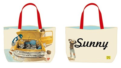 「特製サニートートバッグ」。左が表面、右が裏面。