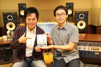 写真左より水木一郎、森繁拓真。