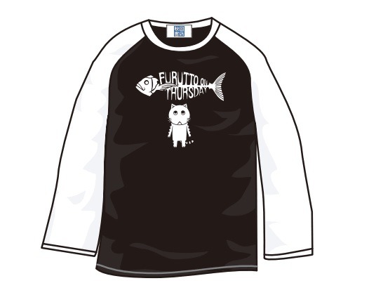 「木曜日のフルット」のラグランロングTシャツ。