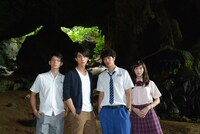 （左から）リン・ボーホン、ウー・ズン、RYU、ジニー。