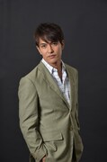 北村一輝演じる氏家貴之。獄門予備校の主任講師。合宿の責任者であり、スケジュールや合宿所の設計も彼が考案している。