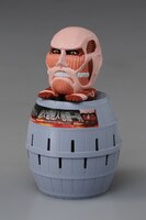 「超大型巨人 危機一発」（※画像は監修中のもので、実際の商品とは若干異なる場合があります）(c)諫山創・講談社／「進撃の巨人」製作委員会 (c)TOMY