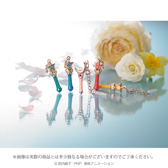 「美少女戦士セーラームーン イヤホンジャックアクセサリー」（C）武内直子・PNP・東映アニメーション（C）Naoko Takeuchi