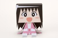 紙製フィギュア「ももフィグZ」佐々木彩夏。