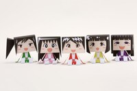 紙製フィギュア「ももフィグZ」