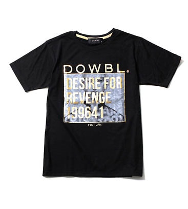 「DOWBL×新宿スワン Tシャツ　真虎ver.」ゴールドブラック ※画像はサンプル
