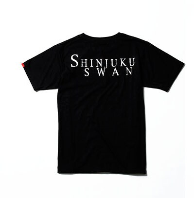 新宿スワン」歌舞伎町＆真虎のTシャツ、DOWBLより登場