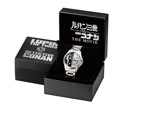 「『ルパン三世 vs 名探偵コナン THE MOVIE』映画公開記念公式ウォッチ 対決の時刻」(c)2013 モンキー・パンチ 青山剛昌／「ルパン三世vs名探偵コナン」製作委員会