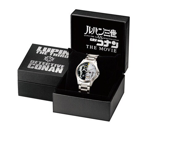 「『ルパン三世 vs 名探偵コナン THE MOVIE』映画公開記念公式ウォッチ 対決の時刻」(c)2013 モンキー・パンチ 青山剛昌／「ルパン三世vs名探偵コナン」製作委員会