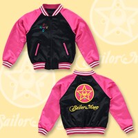「美少女戦士セーラームーン クリスタルスター柄スカジャン」1万3388円。(c)Naoko Takeuchi (c)武内直子・PNP・東映アニメーション