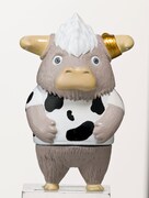 「よんでますよ、アザゼルさん。」の「モッさん弟フィギュア（白髪Ver.）」。