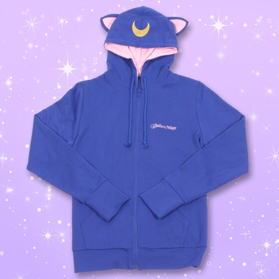 「美少女戦士セーラームーン ルナなりきりパーカー」8978円。(c)Naoko Takeuchi (c)武内直子・PNP・東映アニメーション