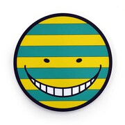 「暗殺教室」ラバーコースター。黄色と緑の縞模様の顔。(c)Yusei Matsui/Shueisha