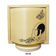 「夏目友人帳ニャンコ先生 木製ランプキット」消灯時 (c)緑川ゆき・白泉社/「夏目友人帳」制作委員会